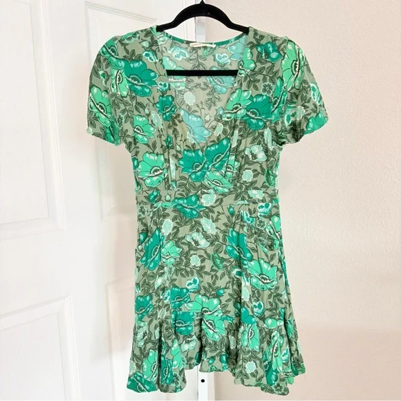 Spell & The Gypsy Collective Winona Mini Dress Size Small Green Floral - Picture 3 of 10